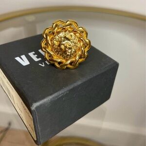 Versace Gold Chain Medusa Ring